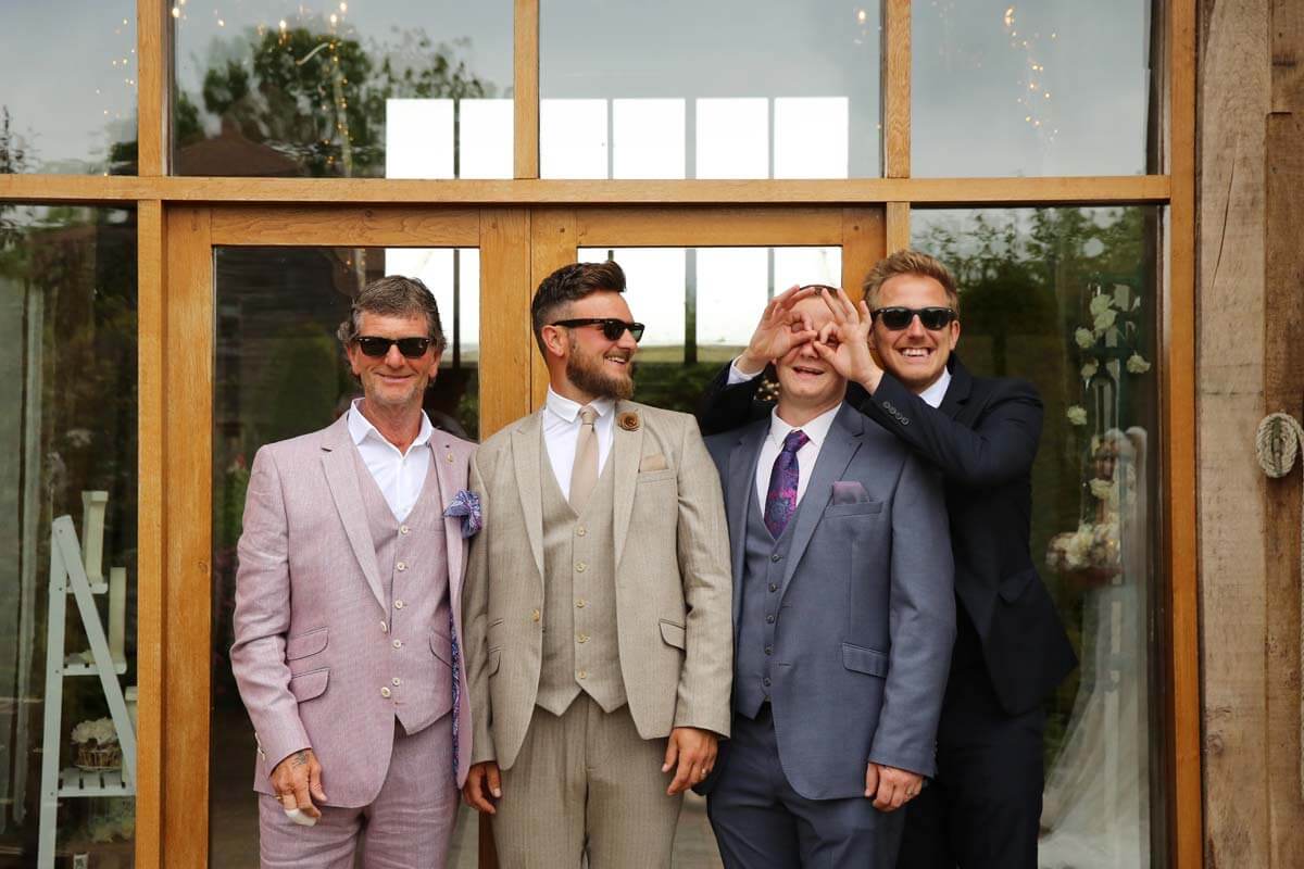 groom and males Friends