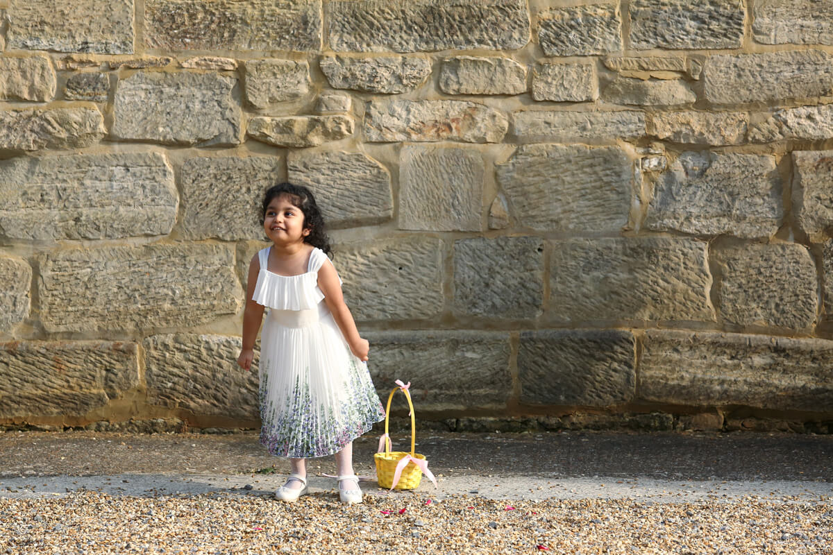 flower girl posing